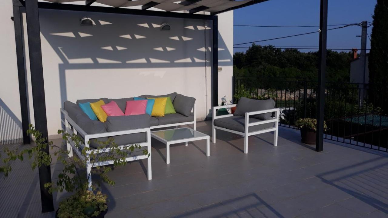 Holiday Home Dioniza Vodnjan Exterior photo