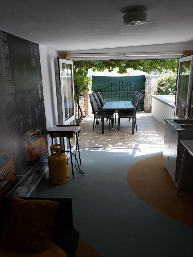 Holiday Home Dioniza Vodnjan Exterior photo