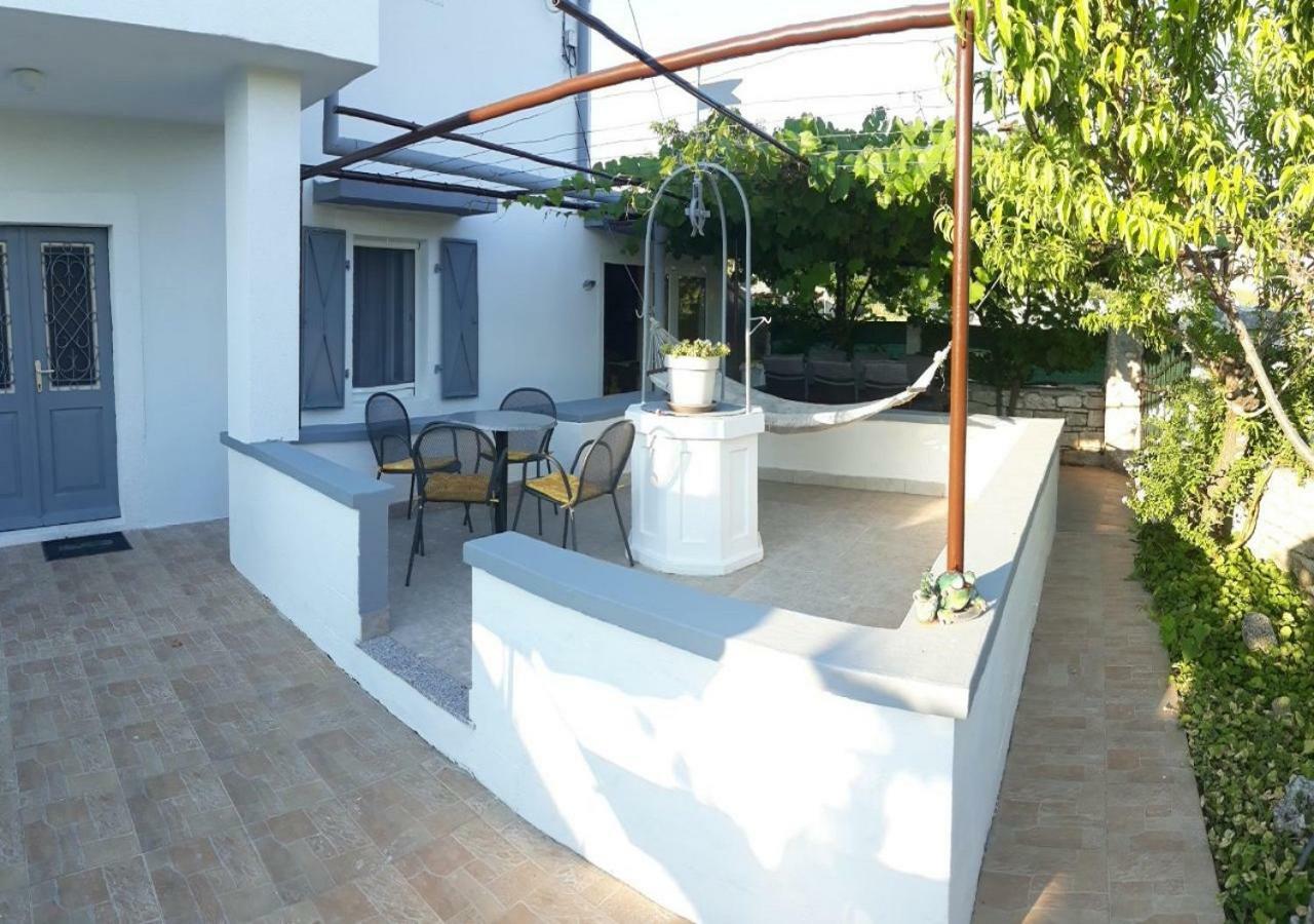 Holiday Home Dioniza Vodnjan Exterior photo